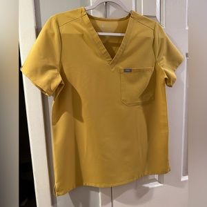 Figs Catarina Top Light Gold Size Small Gently Worm Excellent Condition